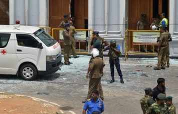 На Шри-Ланке вводят комендантский час: новые подробности взрывов на острове