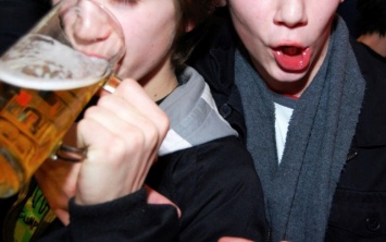 В Запорожье подростки отравились пивом и "Рево"