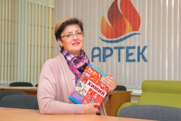 Победителем крымского этапа конкурса «Учитель года - 2019» стала учитель химии из «Артека»