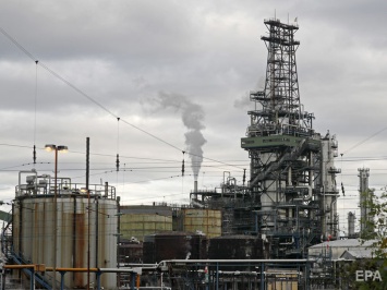 К европейским нефтеперерабатывающим заводам дошла некачественная российская нефть - СМИ