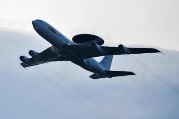 Россия зафиксировала американский военный самолет, пролетевший над Крымом