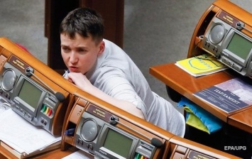 Савченко вернулась на работу в Раду
