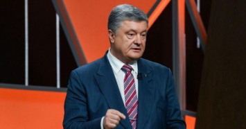 В отменившем национализацию "ПриватБанка" суде подали иск против Порошенко