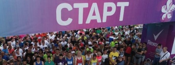 "Пробег под каштанами": как жители Киева готовятся к марафону