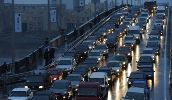 Украинским водителям представили новую онлайн-услугу: сэкономит кучу времени и денег