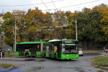 Харьковчане просят продлить троллейбусный маршрут