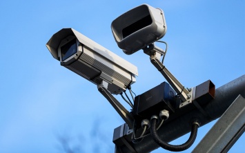 Дорожным камерам выпишут штраф: найдены десятки нарушений