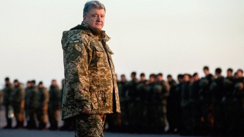 "Уничтожал батальоны": бойцы ВСУ опозорили Порошенко на всю Украину