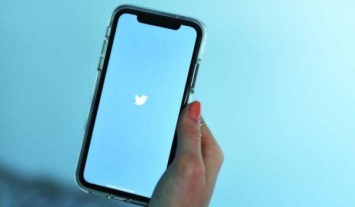 Twitter продолжает бороться с фейками