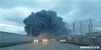 В Красноярске горит завод по производству баллистических ракет