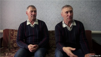 Ученые не могут понять, почему в деревне под Ростовом постоянно рождаются близнецы и двойняшки. Видео