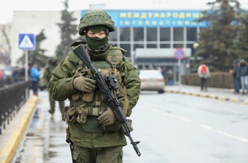 ФСБшники свирепствуют на границе с Крымом: образовались очереди, что происходит