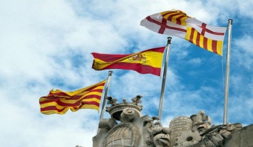Выборы в Испании: арестованные каталонские лидеры прошли в парламент