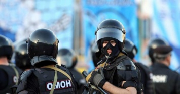 Оккупанты с оружием вломились в дома крымских татар - ВИДЕО