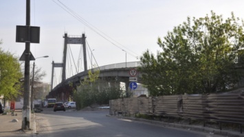 Рыбальский мост в Киеве готовят к сносу
