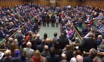 Парламент Британии решил объявить чрезвычайное положение в области окружающей среды и климата