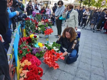В Одессе почтили память погибших во время противостояний 2 мая, - ФОТО
