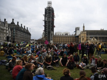 Парламент Великобритании одобрил объявление чрезвычайной ситуации из-за изменений климата
