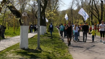 Команда "Кимс" приняла участие в самом масштабном субботнике Украины (общество)