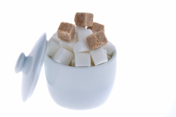 Супрун разъяснила, действительно ли коричневый сахар полезнее белого