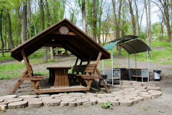 Зона для пикников и клуб выходного дня: Что ждет жителей Днепра в парке Зеленый Гай летом