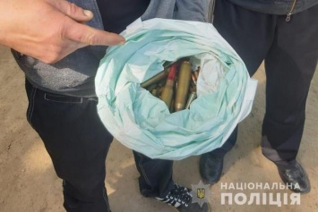 В Днепре полицейские изъяли у мужчины 75 патронов различного калибра