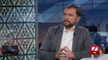 Вятрович объяснил, почему 9 мая как выходной опасен для Украины