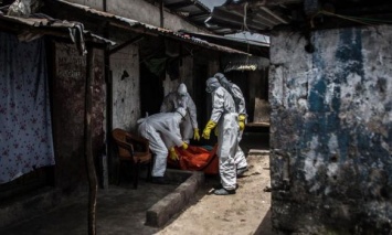 С августа в Конго более 1 тыс. человек умерли от Эболы