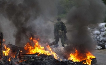 Много погибших! Боевики атаковали колонну украинских военных. Фото с места зверской бойни