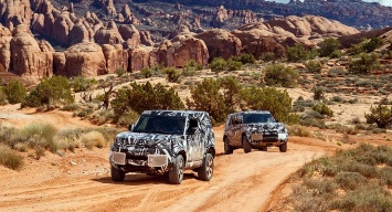 Новый Land Rover Defender готовится к продаже