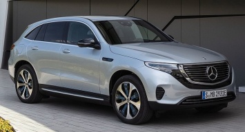 Новейший кроссовер Mercedes-Benz EQC поступил в продажу