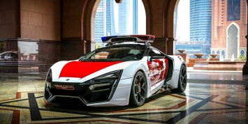 Суперкар Lykan HyperSport поступил на службу в полицию Дубая