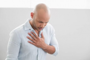 Колющая боль в груди, которая быстро проходит, не связана с сердцем!