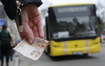 В Днепре прошли общественные слушания по поводу повышения оплаты проезда: о чем говорили, - ФОТО