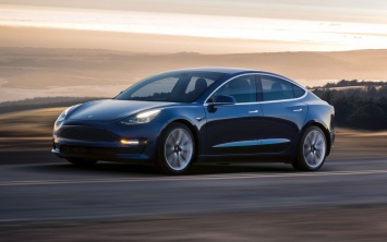 Электрокары Tesla научились диагностировать поломки и заказывать запчасти