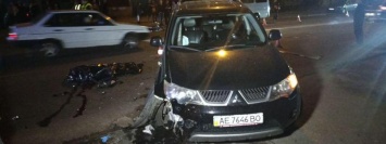 На Калиновой Mitsubishi столкнулась с мотороллером: мужчина погиб на месте