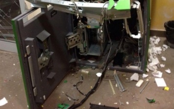 На Днепропетровщине вскрыли банкомат прямо в больнице
