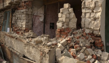 В Харькове рухнула стена жилого дома, жители эвакурованы
