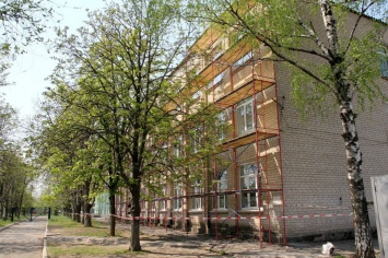 На ремонт опорной школы №1 в Томаковке потратят 49 миллионов гривен