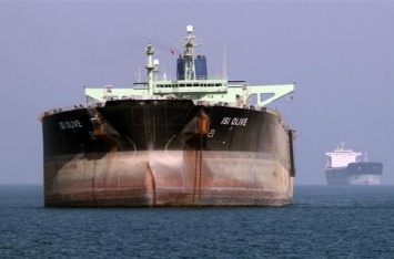 Возле ОАЭ напали на два на два нефтяных танкера Саудовской Аравии