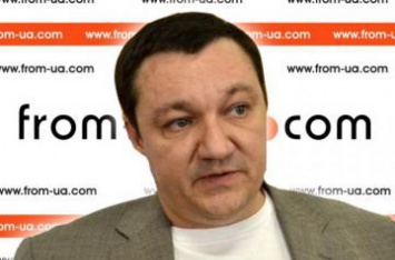 Тымчук рассказал, что делать с «незаконными» званиями и орденами