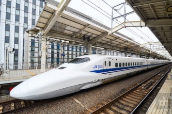 Япония начинает испытания пассажирского экспресса нового поколения с максимальной скоростью 400 км/ч