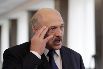 Лукашенко требует от России компенсировать миллионные убытки из-за нефти