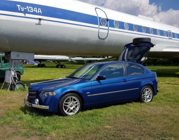 Украинец скрестил BMW 3 Series и старый Москвич