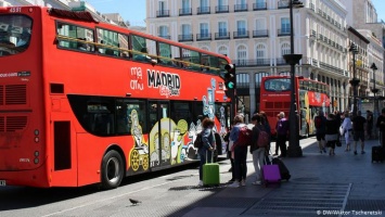 Испанские власти заставляют туристов больше платить за жилье