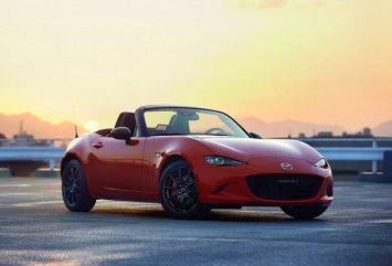 Спрос на родстер Mazda MX-5 30th Anniversary Edition превысил предложение