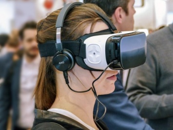 VR-технологии способны облегчить боль при родах - ученые