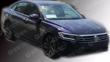 Фотошпионы рассекретили внешность обновленного седана Volkswagen Jetta R-Line