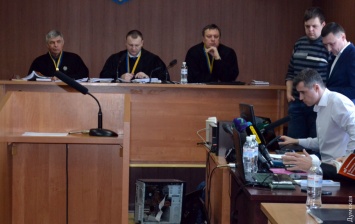 Малиновский суд пожаловался в Высший совет правосудия на действия Холодницкого