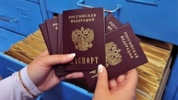 В "ЛНР" объявились мошенники, обещающие ускорить получение паспорта РФ